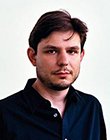李Konstantinou